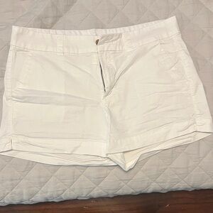 Old Navy Women's Cream Cargo Shorts